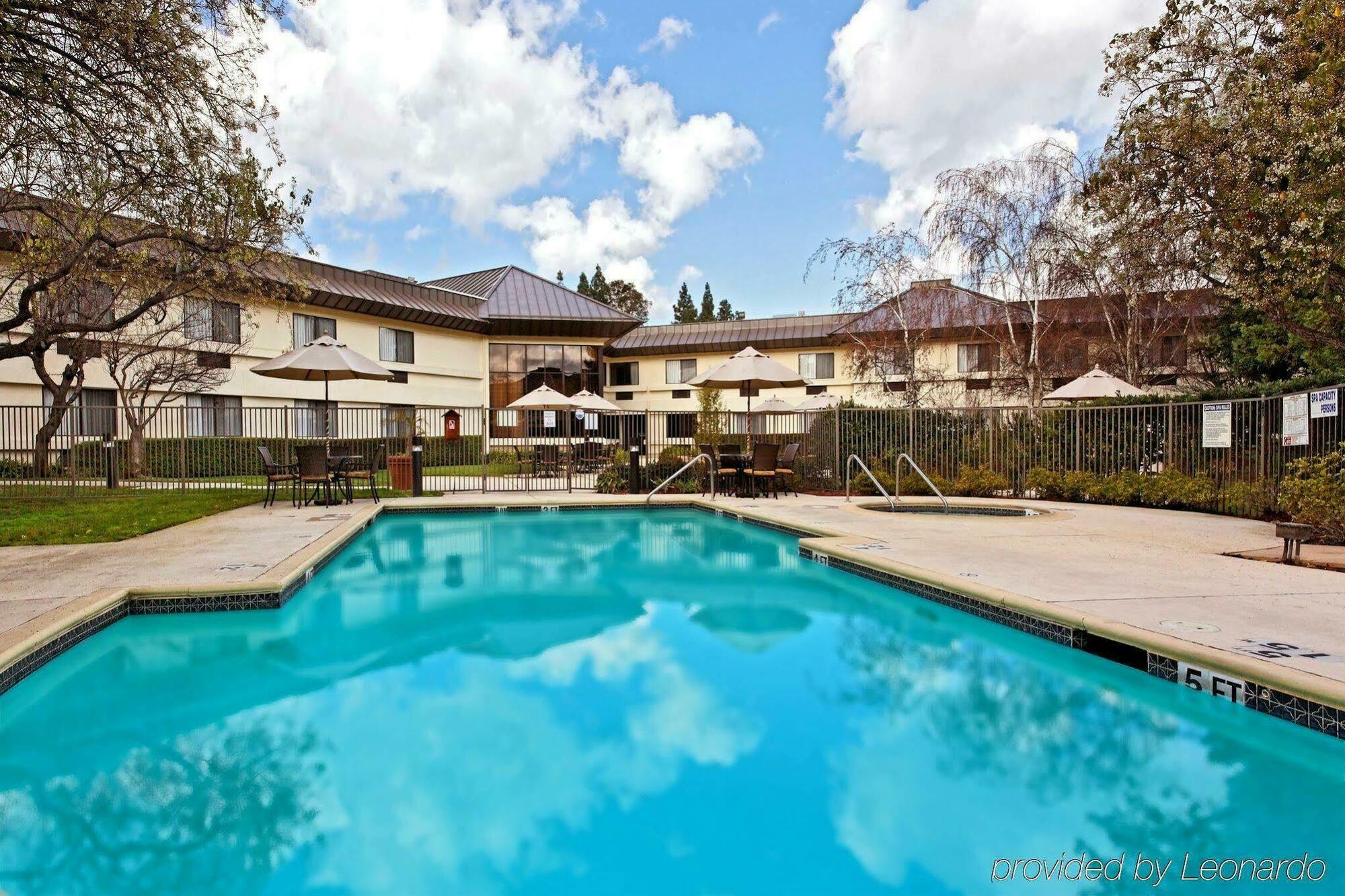 Holiday Inn Express Walnut Creek By Ihg Exteriér fotografie
